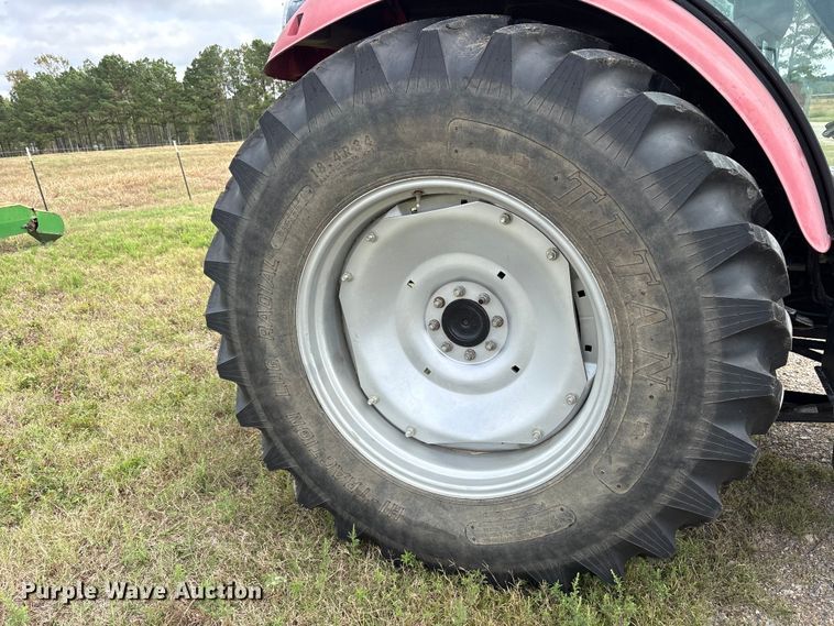 image for item ET7193 2015 Mahindra 105S MFWD tractor