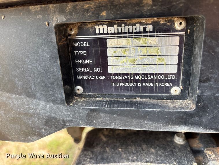 image for item ET7193 2015 Mahindra 105S MFWD tractor