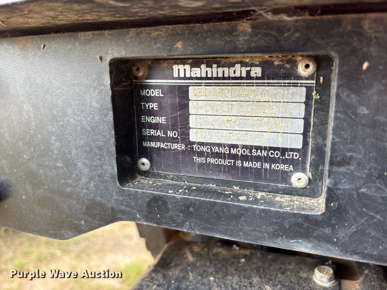 image for item ET7193 2015 Mahindra 105S MFWD tractor