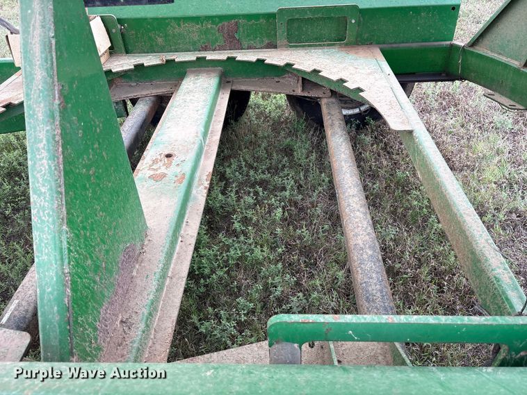 image for item ET7194 Norwood Seed Shuttle SS290 seed tender