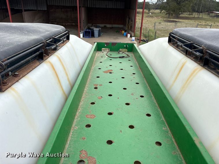 image for item ET7194 Norwood Seed Shuttle SS290 seed tender