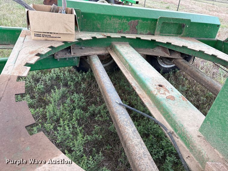 image for item ET7194 Norwood Seed Shuttle SS290 seed tender