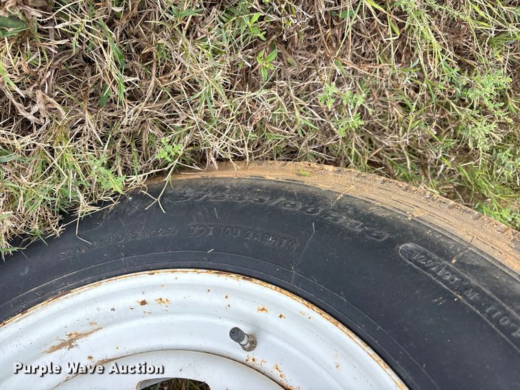 image for item ET7194 Norwood Seed Shuttle SS290 seed tender