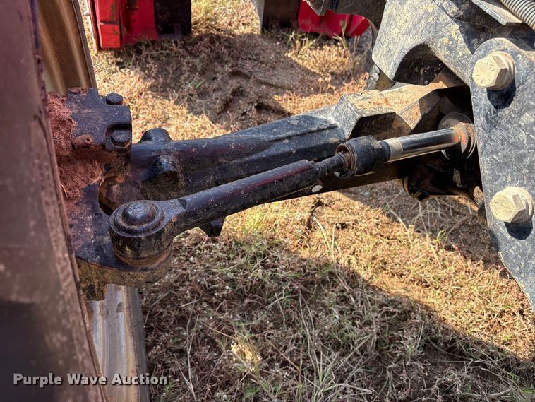 image for item ET7196 2015 Mahindra 5570 MFWD tractor