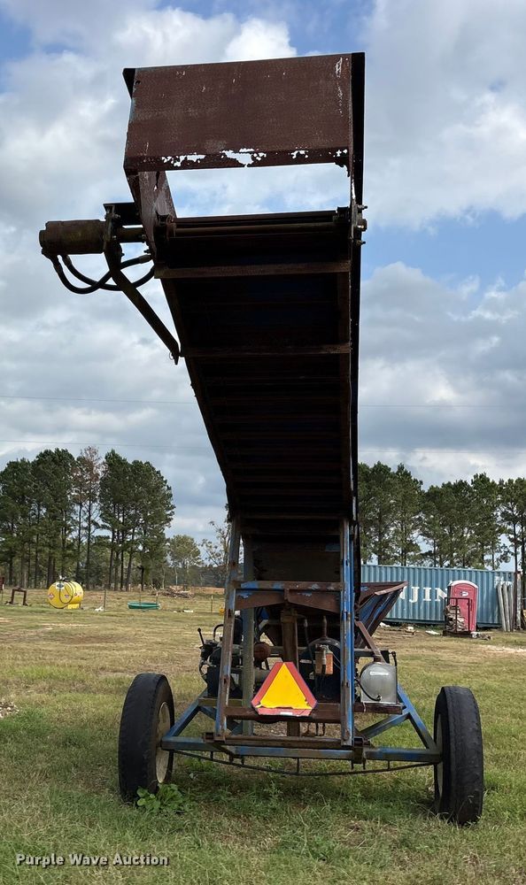 image for item ET7198 Adams conveyor