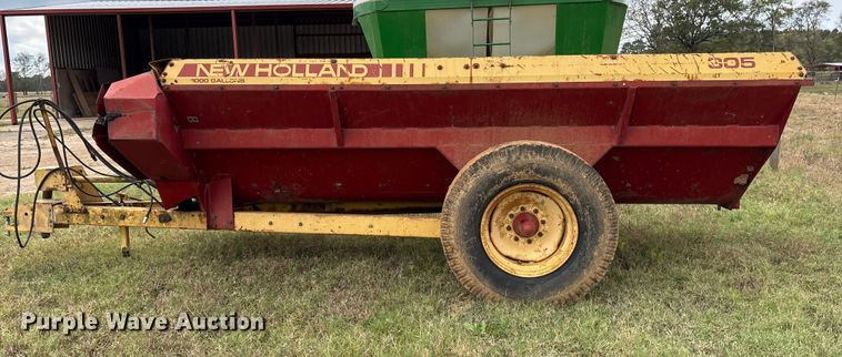 image for item ET7204 New Hilland 305 manure spreader