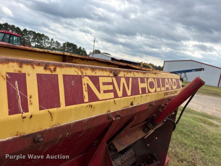 image for item ET7204 New Hilland 305 manure spreader