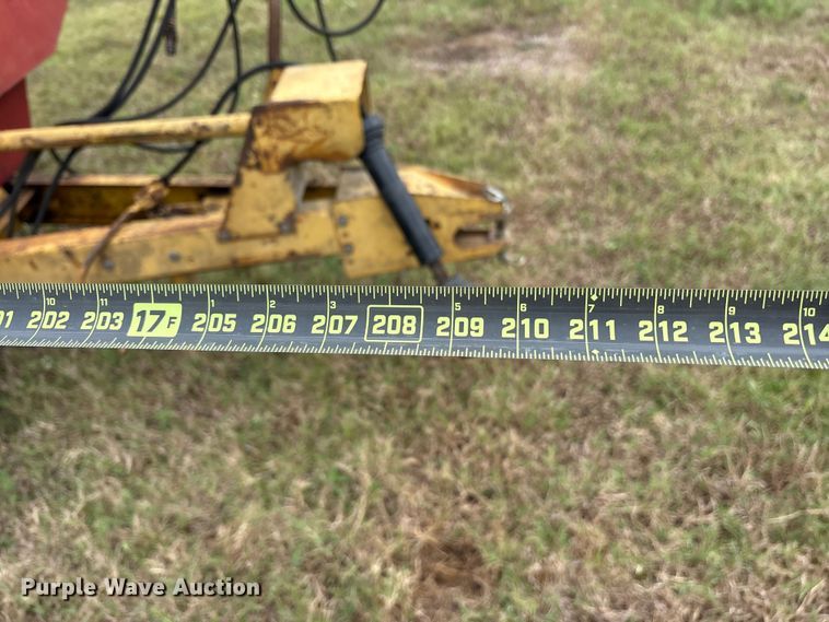 image for item ET7204 New Hilland 305 manure spreader