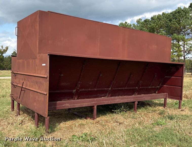 image for item ET7207 Livestock feeder