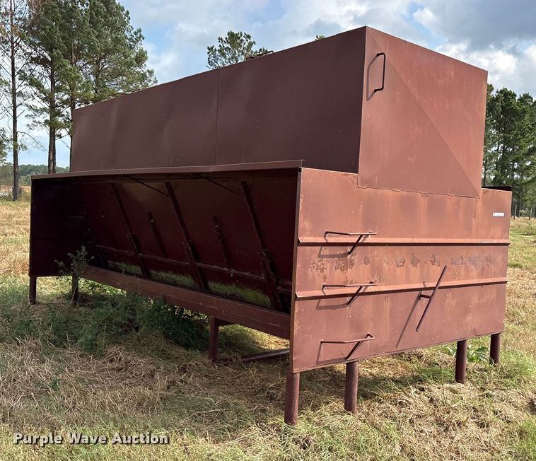 image for item ET7207 Livestock feeder