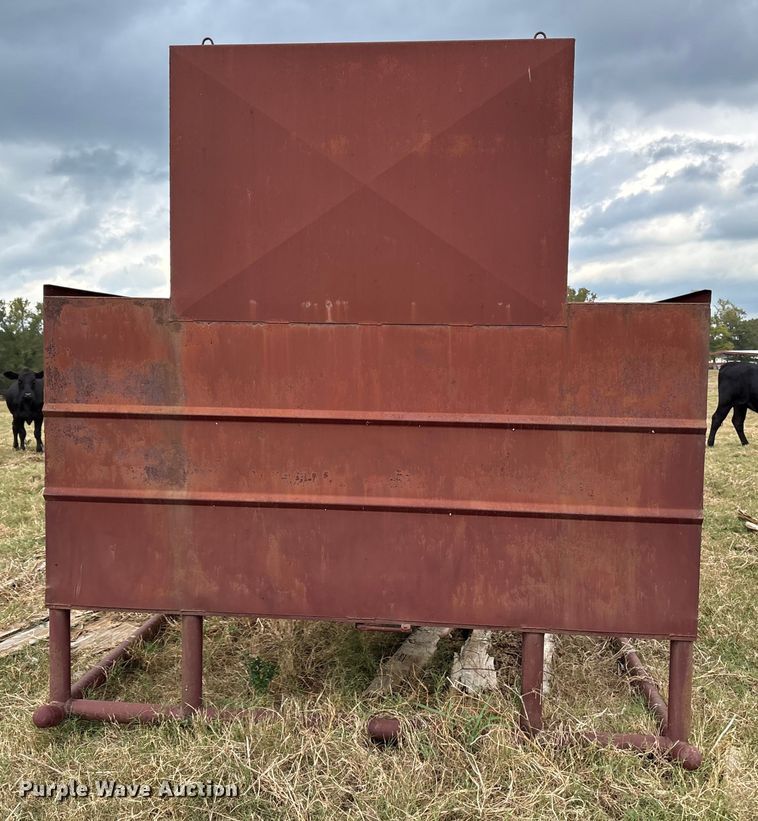 image for item ET7209 Livestock feeder