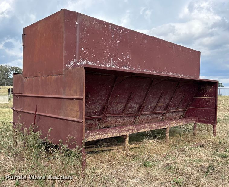 image for item ET7210 Livestock feeder
