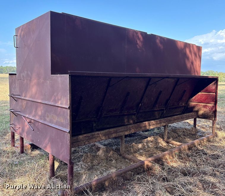 image for item ET7212 Livestock feeder