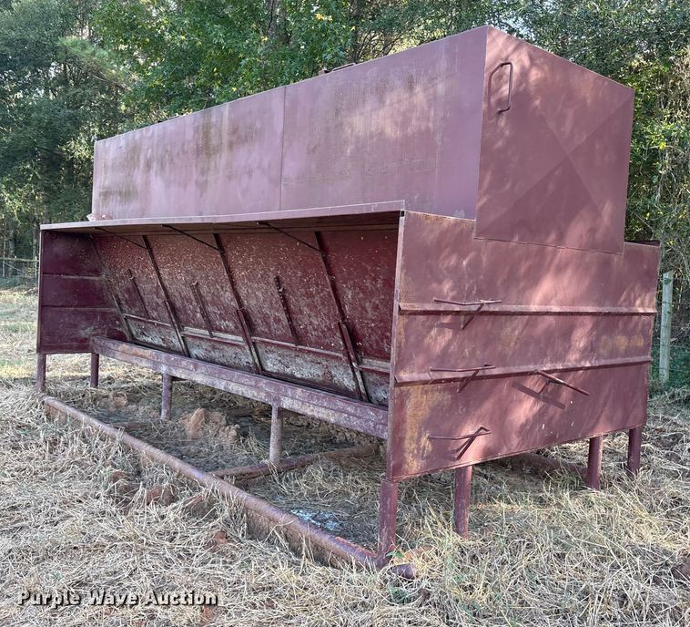 image for item ET7212 Livestock feeder