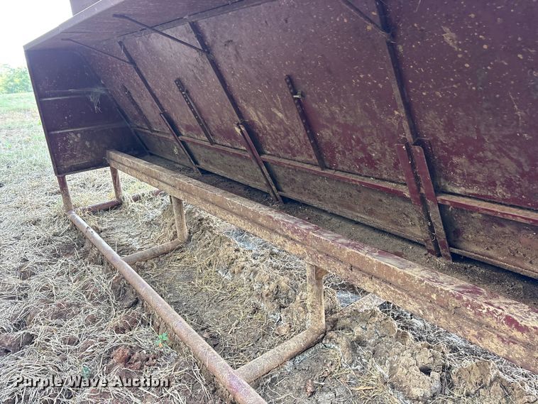 image for item ET7212 Livestock feeder