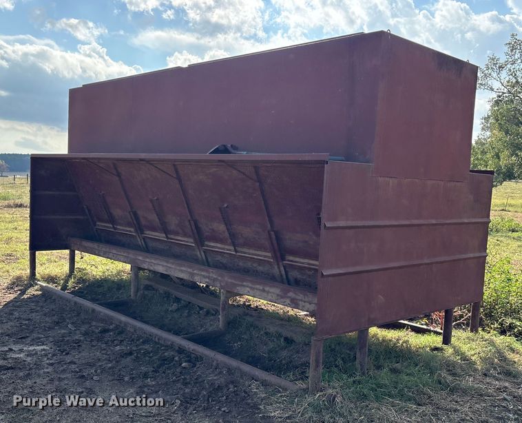 image for item ET7213 Livestock feeder