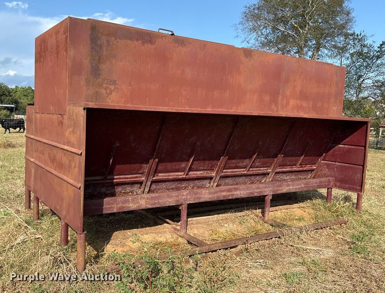 image for item ET7214 Livestock feeder