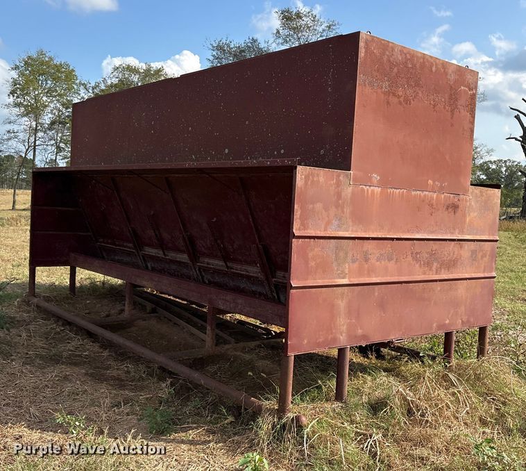 image for item ET7214 Livestock feeder