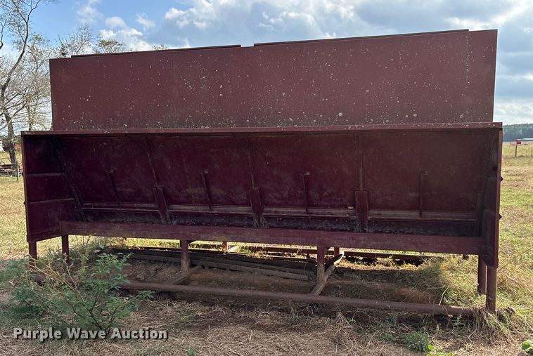 image for item ET7214 Livestock feeder