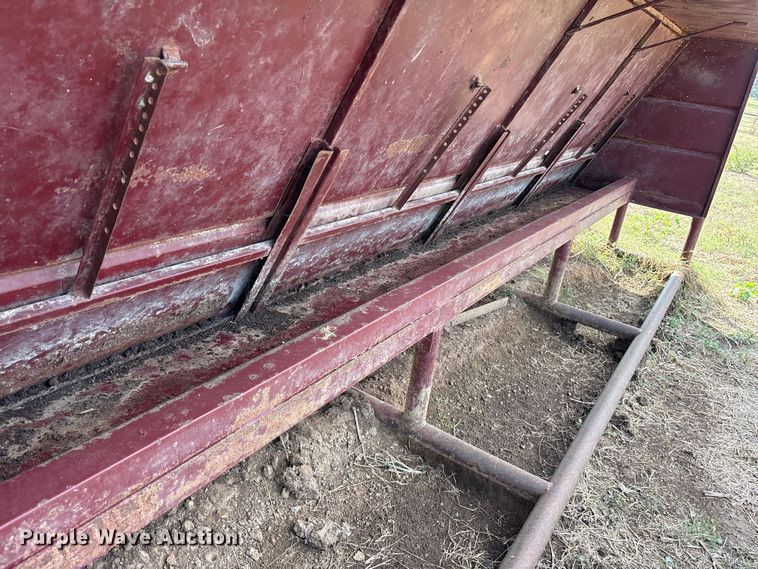 image for item ET7214 Livestock feeder