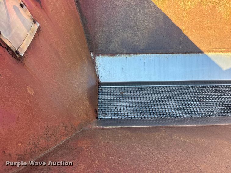 image for item ET7224 2000 Freightliner FL80 applicator truck