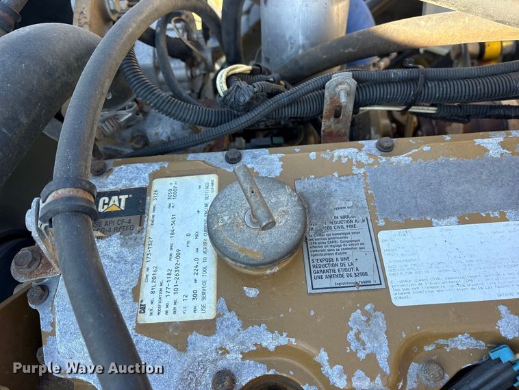 image for item ET7224 2000 Freightliner FL80 applicator truck