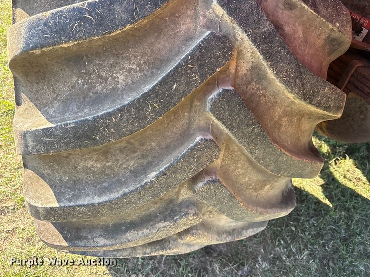 image for item ET7224 2000 Freightliner FL80 applicator truck