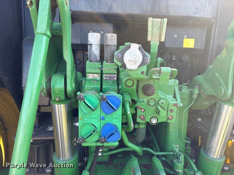 image for item ET7230 2018 John Deere 6110M MFWD tractor