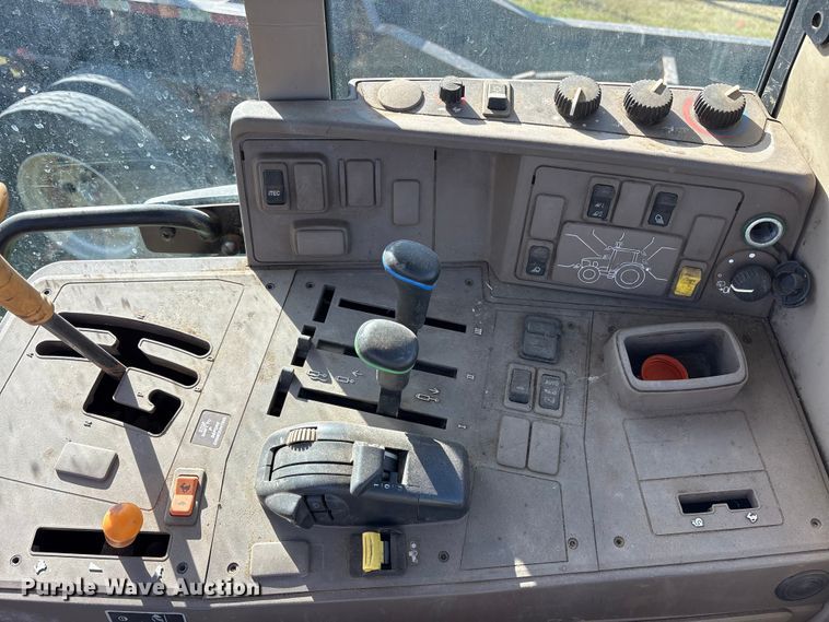 image for item ET7230 2018 John Deere 6110M MFWD tractor