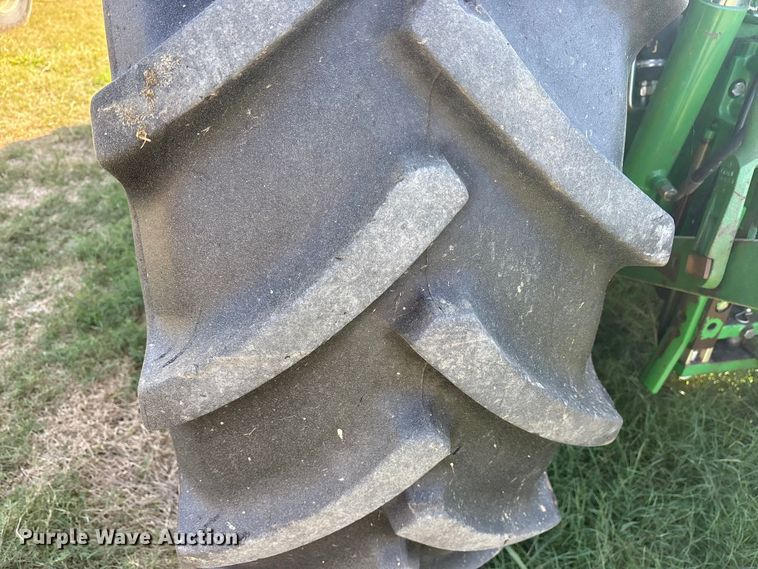 image for item ET7230 2018 John Deere 6110M MFWD tractor