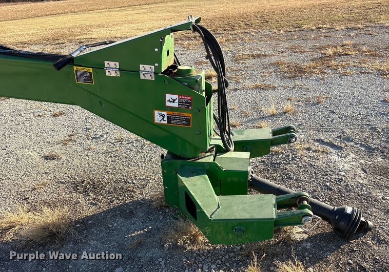 image for item ET7317 2020 John Deere 956 swather / windrower