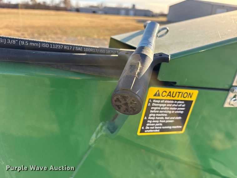 image for item ET7317 2020 John Deere 956 swather / windrower