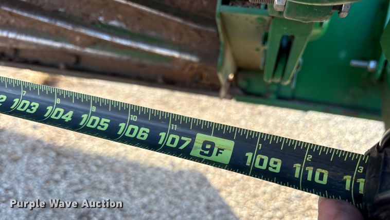 image for item ET7317 2020 John Deere 956 swather / windrower