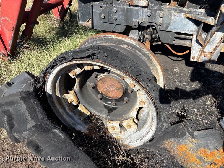 image for item EU0131 Case IH 5140 MFWD tractor