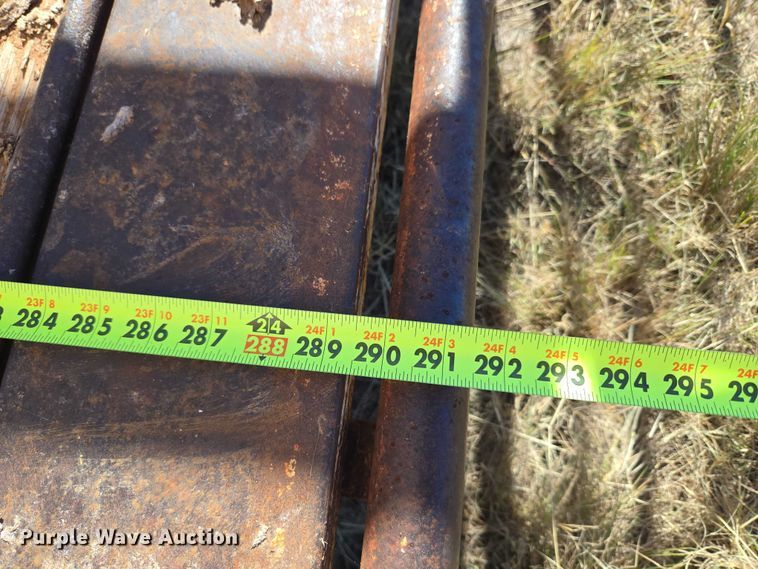 image for item EU4000 1990 W-W Trailer Manufacturers livestock trailer