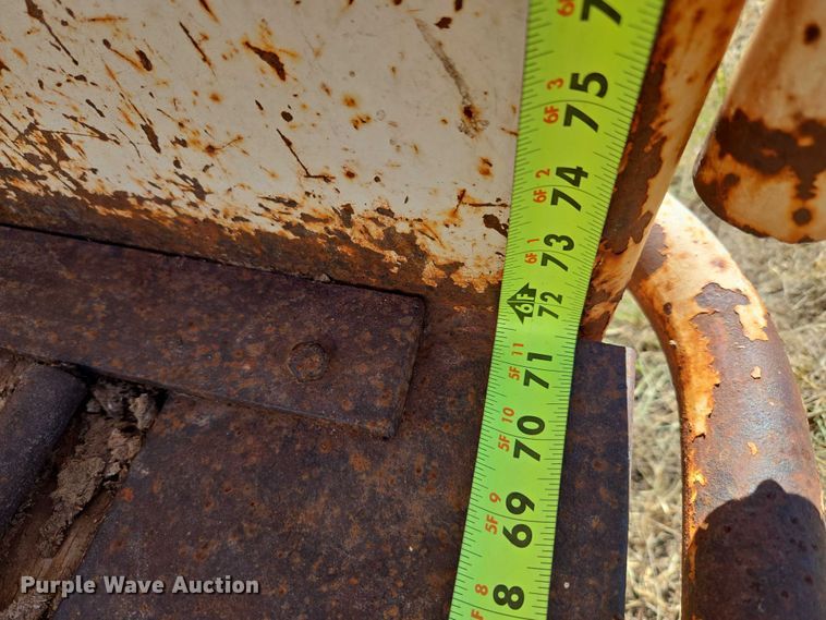 image for item EU4000 1990 W-W Trailer Manufacturers livestock trailer