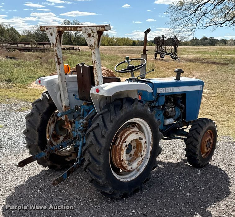 image for item EU5230 1979 Ford 1500 MFWD tractor