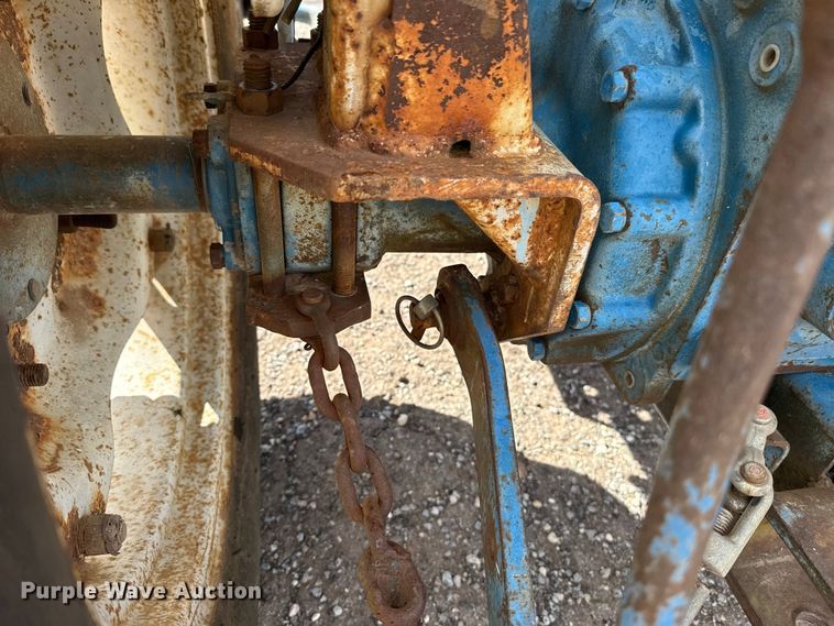 image for item EU5230 1979 Ford 1500 MFWD tractor