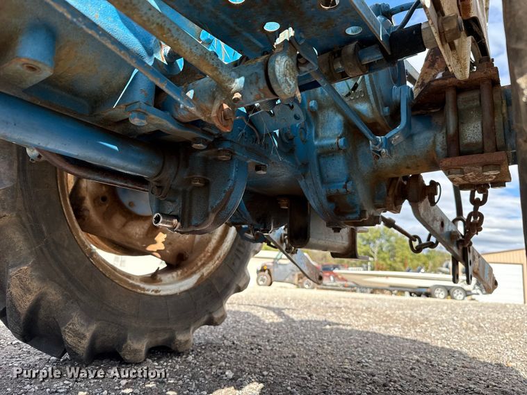 image for item EU5230 1979 Ford 1500 MFWD tractor