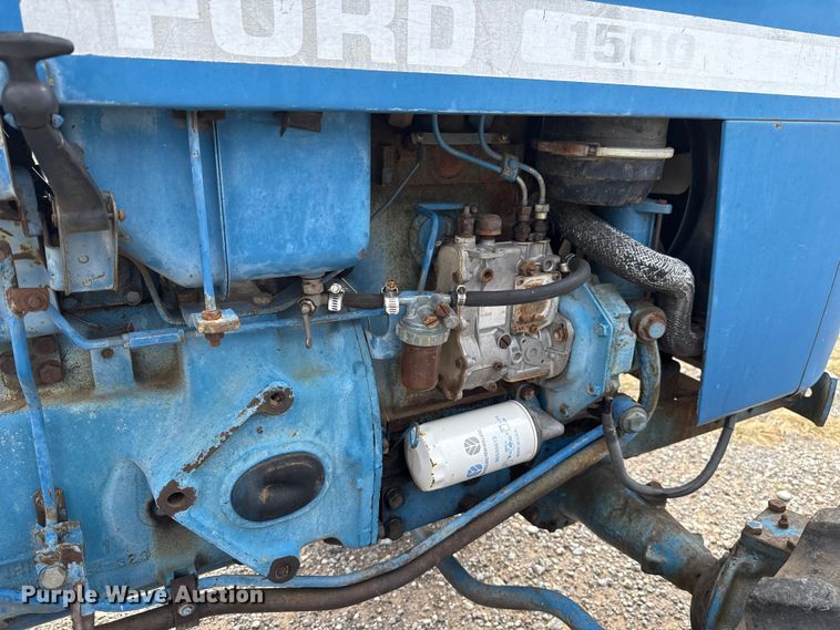 image for item EU5230 1979 Ford 1500 MFWD tractor