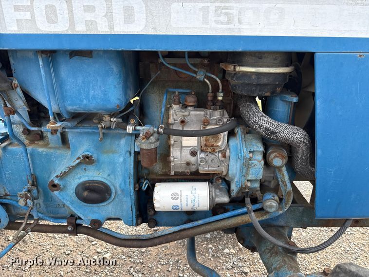 image for item EU5230 1979 Ford 1500 MFWD tractor