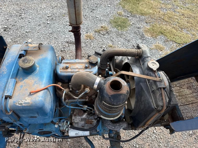 image for item EU5230 1979 Ford 1500 MFWD tractor