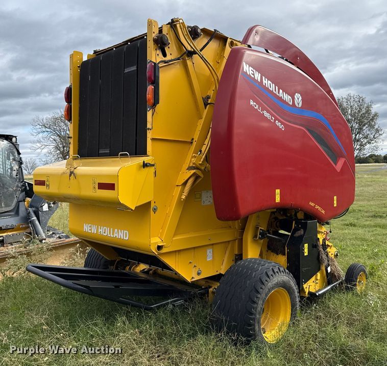 image for item EU5233 2022 New Holland 460RB round baler