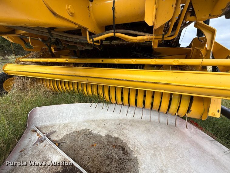 image for item EU5233 2022 New Holland 460RB round baler