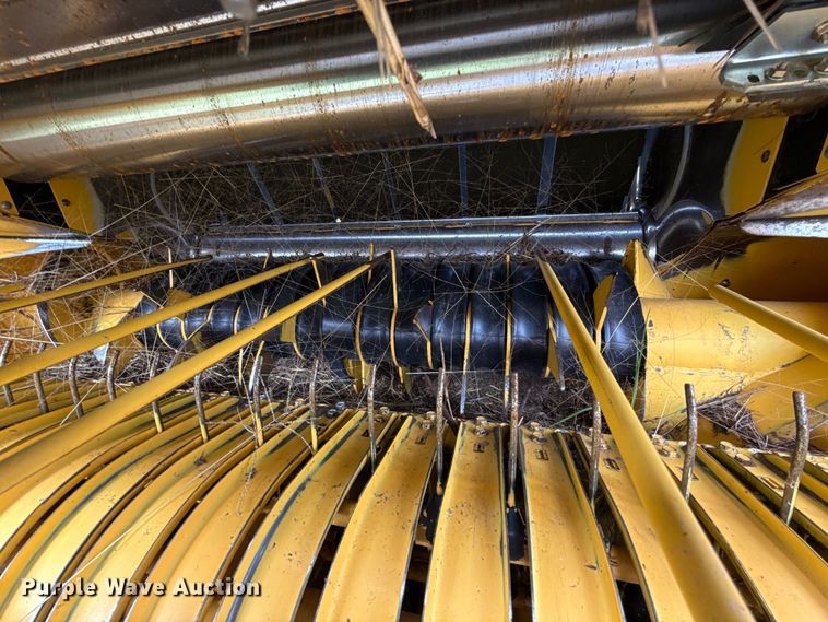 image for item EU5233 2022 New Holland 460RB round baler