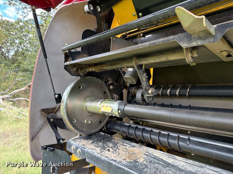 image for item EU5233 2022 New Holland 460RB round baler