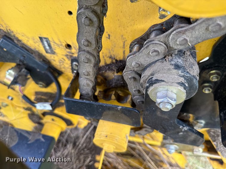 image for item EU5233 2022 New Holland 460RB round baler