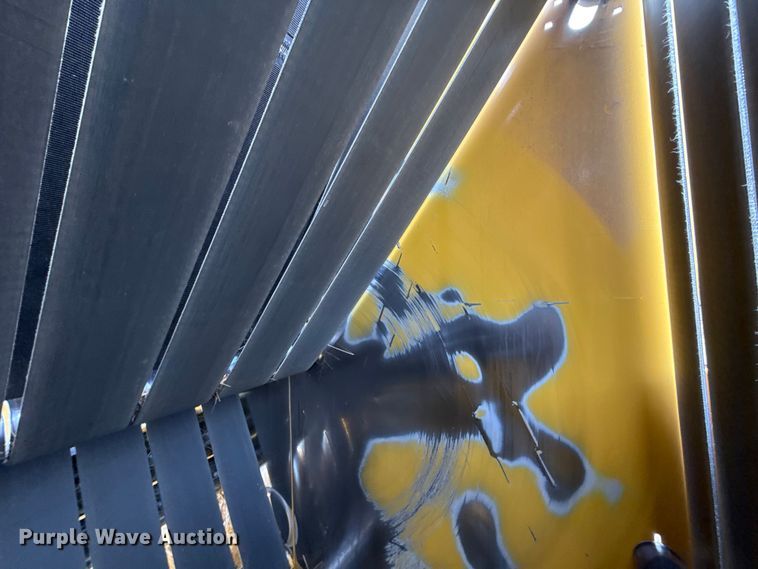 image for item EU5233 2022 New Holland 460RB round baler