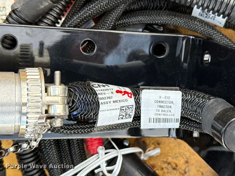 image for item EU5233 2022 New Holland 460RB round baler