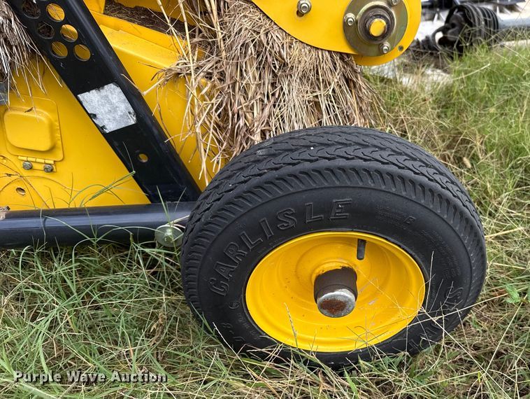 image for item EU5233 2022 New Holland 460RB round baler
